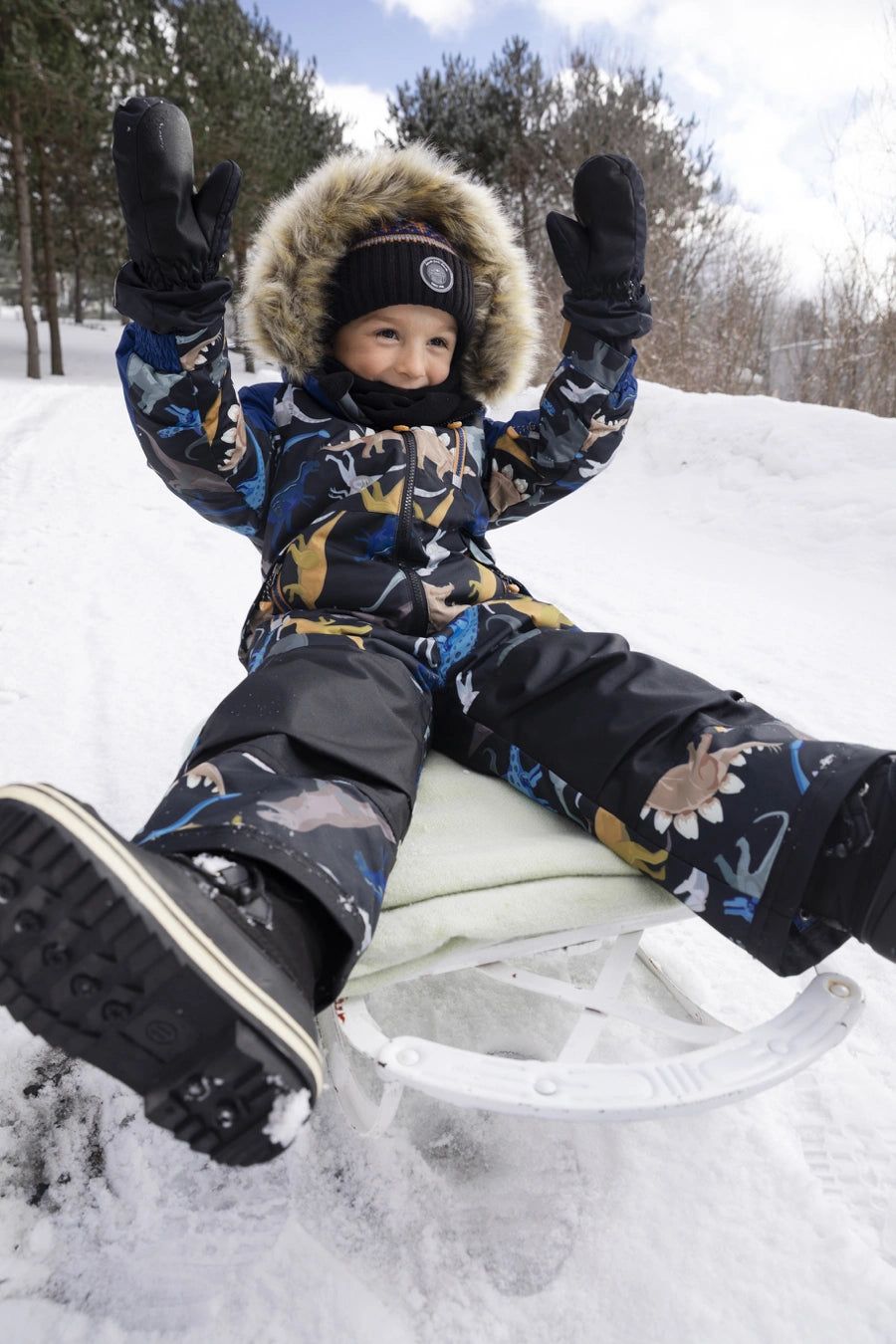 Do my kids snowsuit have lots of bacteria in it?